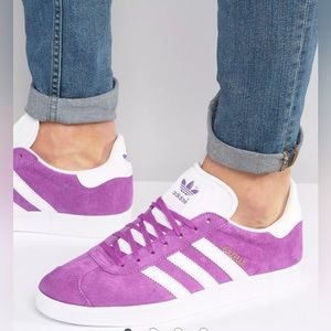 Adidas Gazelle Shoes, women’s 9.5, purple EUC